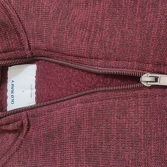 Old Navy women's sweater burgundy Size: L. - Picture 2 of 4